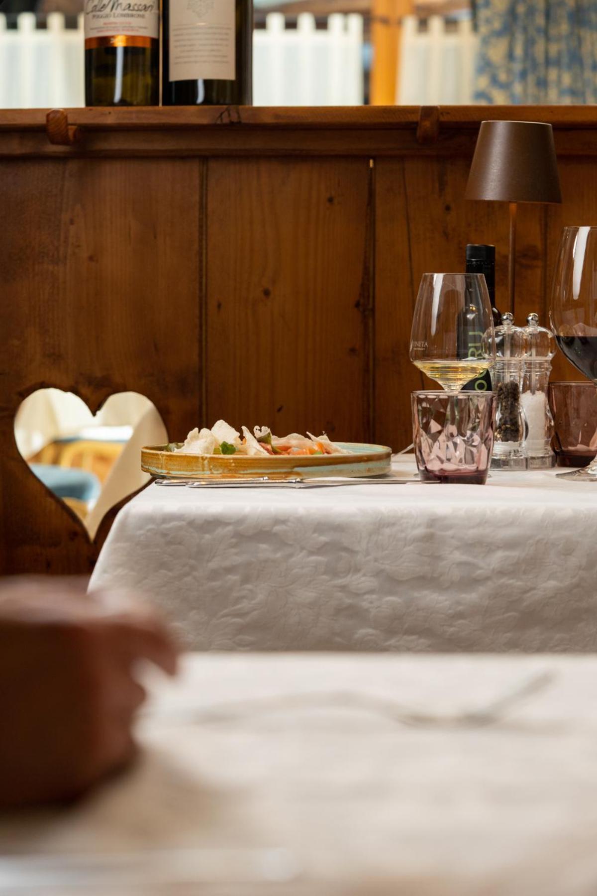 Pineta Nature Resort - Wellness & Spa كوريدو المظهر الخارجي الصورة